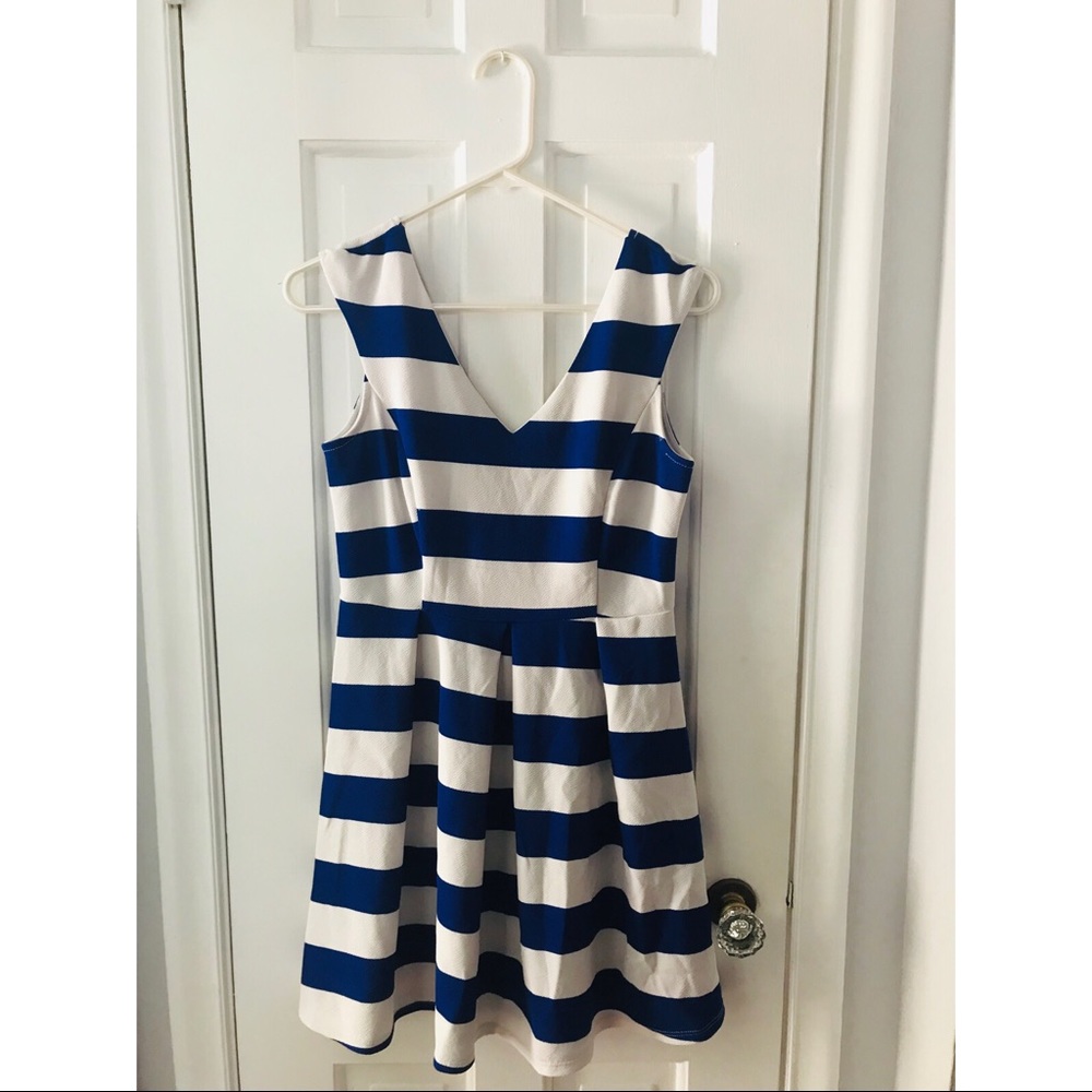 🔴SOLD🔴🎉 Striped dress